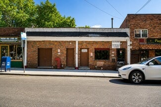 Plus de détails pour 4236 235th St, Little Neck, NY - Local commercial à vendre
