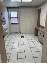 5133 Brightwood Rd, Bethel Park, PA à vendre Photo intérieure– Image 1 sur 11