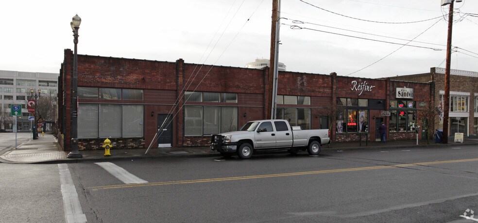 113-119 E 8th St, Vancouver, WA à louer - Photo de l’immeuble – Image 3 sur 4