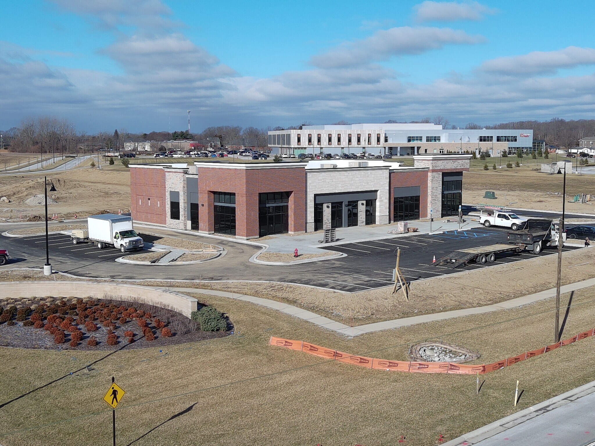 6073 W US Highway 52, New Palestine, IN à louer Photo principale– Image 1 sur 9