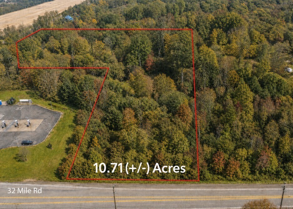 32 Mile Rd, Ray Township, MI à vendre Photo de l’immeuble– Image 1 sur 13