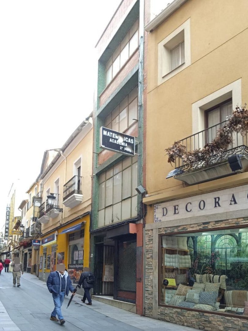 Local commercial dans Cáceres, Cáceres à vendre Photo principale– Image 1 sur 4