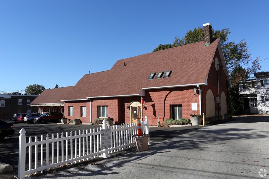 207 Leedom St, Jenkintown, PA à louer - Photo de l’immeuble – Image 2 sur 11