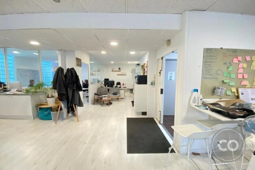 Bureau dans Boulogne-Billancourt à louer - Photo de l’immeuble – Image 2 sur 5
