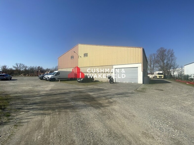 7 Bis Avenue De Pradié, Portet-sur-Garonne à louer - Photo de l’immeuble – Image 3 sur 9