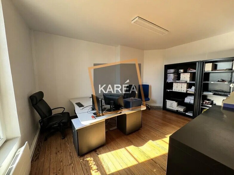 Bureau dans Villenoy à louer - Photo de l’immeuble – Image 3 sur 5
