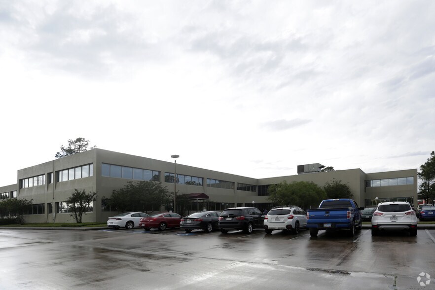 14011 Park Dr, Tomball, TX à vendre - Photo de l’immeuble – Image 3 sur 7