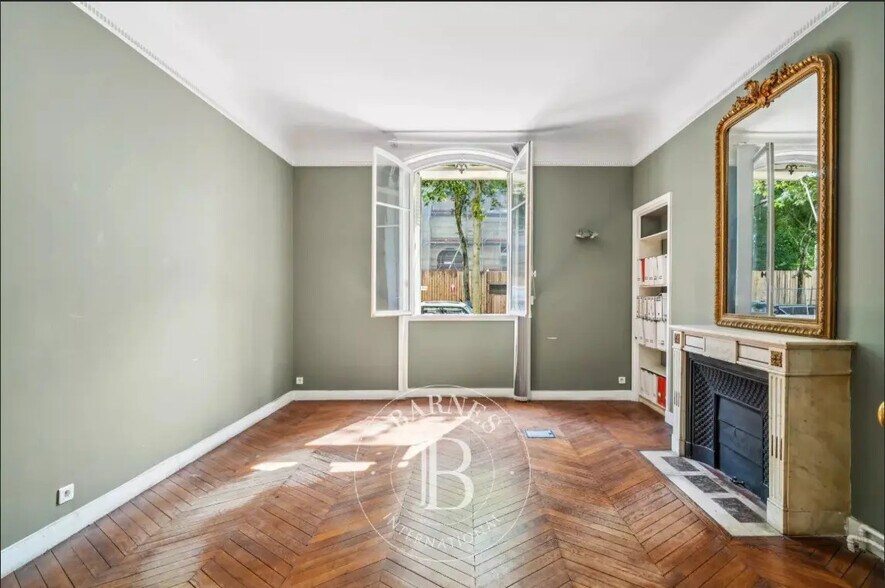 Bureau dans Paris à vendre - Photo de l’immeuble – Image 3 sur 7