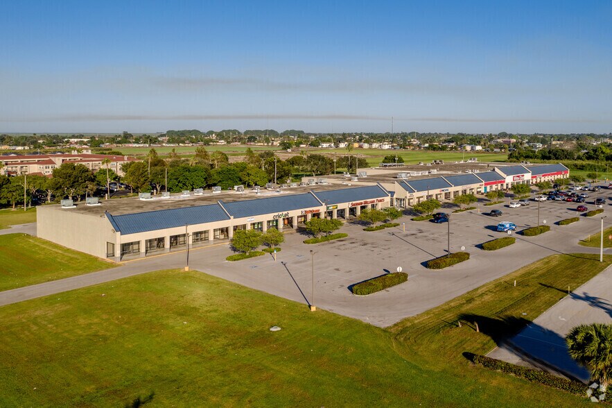 900-942 S Main St, Belle Glade, FL à louer - Aérien – Image 3 sur 4