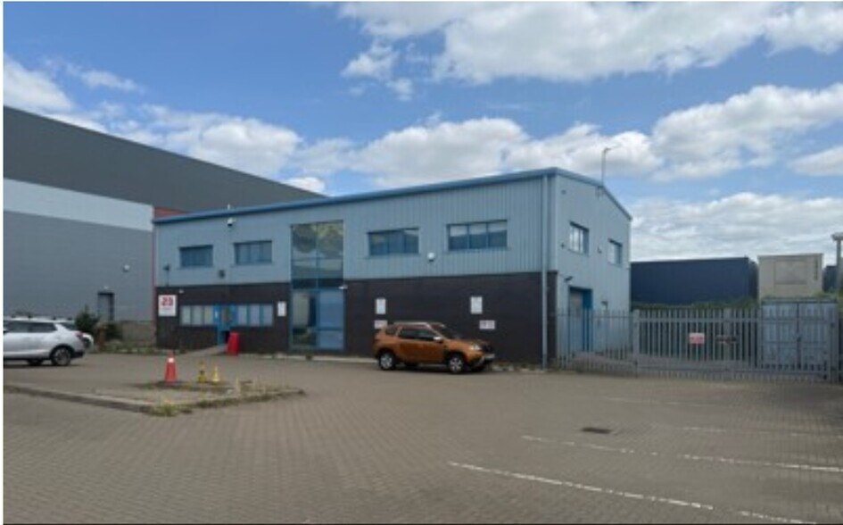 George Summers Clos, Rochester à louer - Photo de l’immeuble – Image 3 sur 3