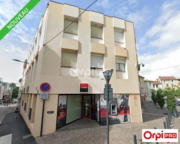 Local commercial dans Romans-sur-Isère à louer - Photo de l’immeuble – Image 1 sur 6