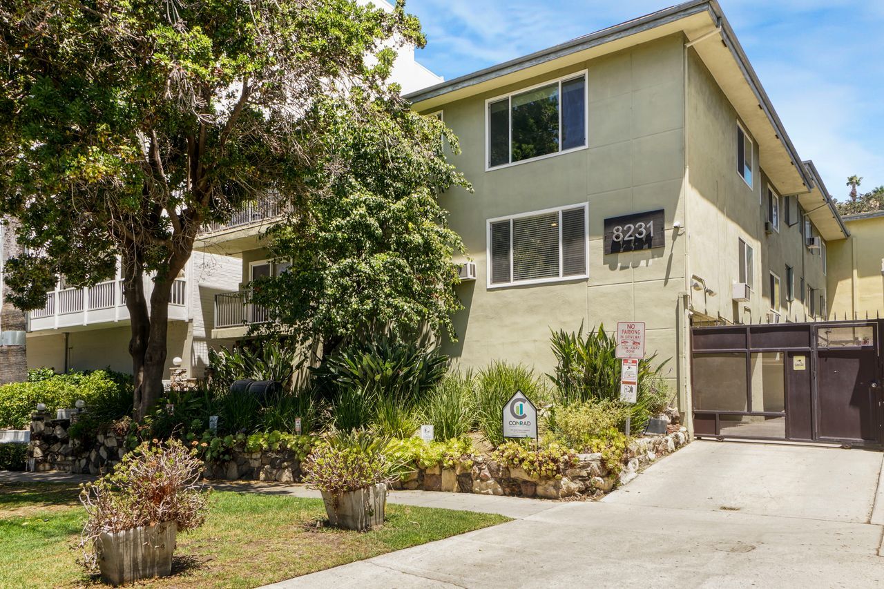 8231 De Longpre Ave, West Hollywood, CA à vendre Photo de l’immeuble– Image 1 sur 63