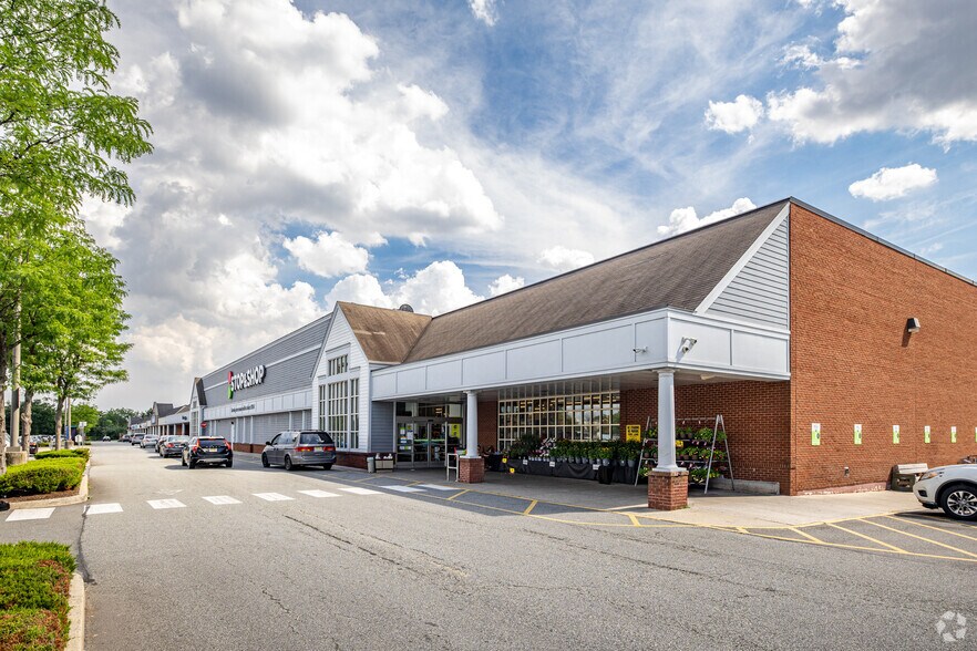 8-10 Franklin St, Bloomfield, NJ à louer - Photo principale – Image 1 sur 7
