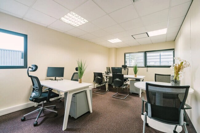 Plus de détails pour 6 Avenue Neil Armstrong, Mérignac - Coworking à louer