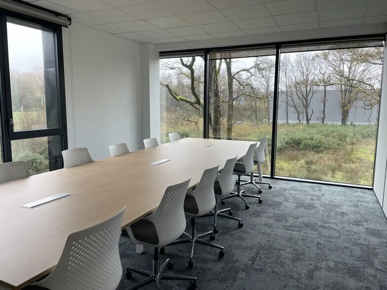 Bureau dans Sautron à louer - Photo de l’immeuble – Image 3 sur 5