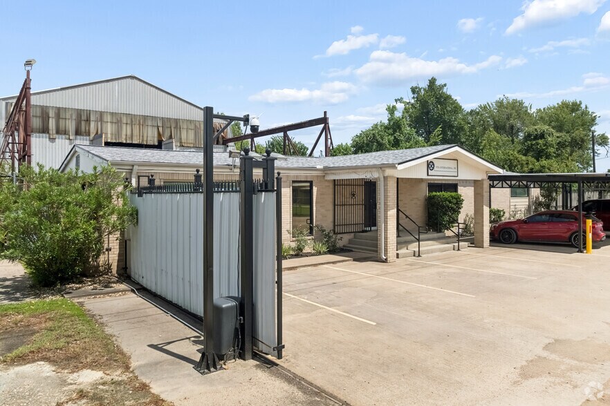 12050 Proctor St, Houston, TX à louer - Photo de l’immeuble – Image 1 sur 35