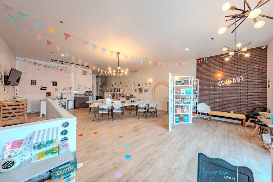 45 S Main St, Pleasant Grove, UT à louer - Photo de l’immeuble – Image 2 sur 5