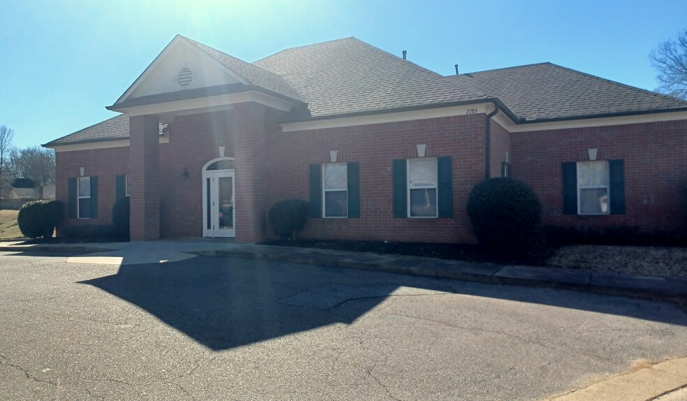 2785 Summer Oaks Dr, Bartlett, TN à louer - Photo de l’immeuble – Image 3 sur 8