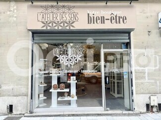 Plus de détails pour Local commercial à louer