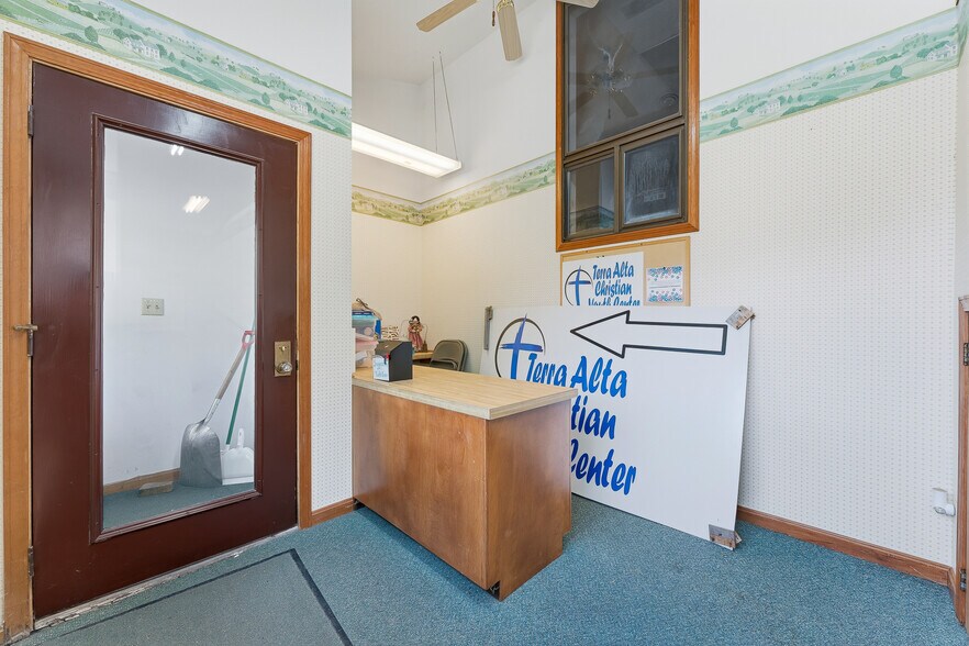 102 4th St, Terra Alta, WV à vendre - Photo de l’immeuble – Image 3 sur 51
