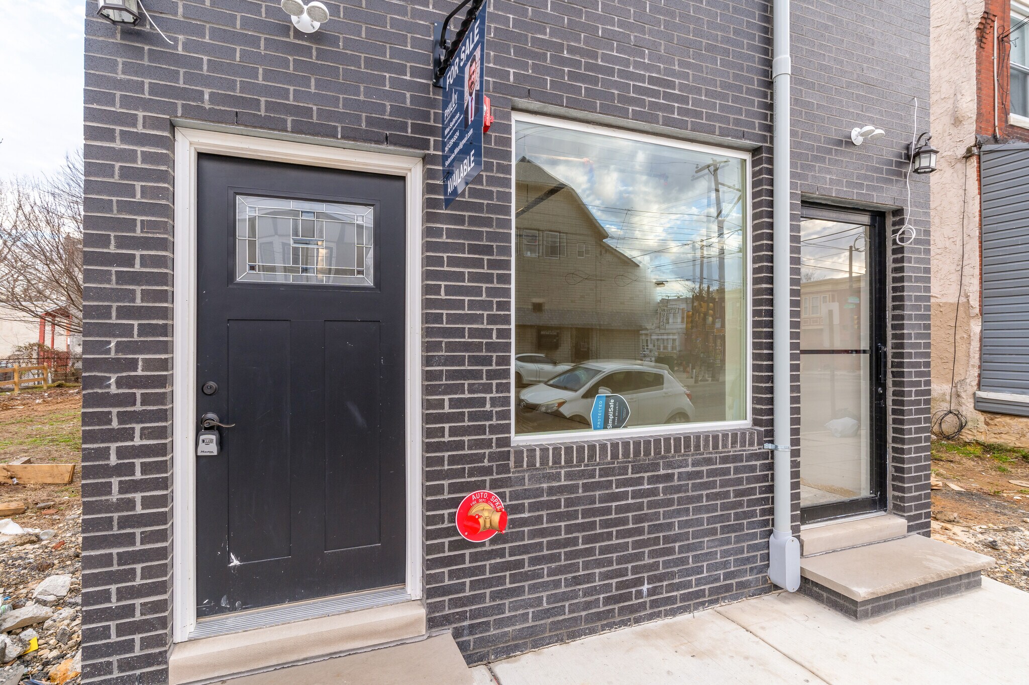 5534 Woodland Ave, Philadelphia, PA à louer Photo de l’immeuble– Image 1 sur 17