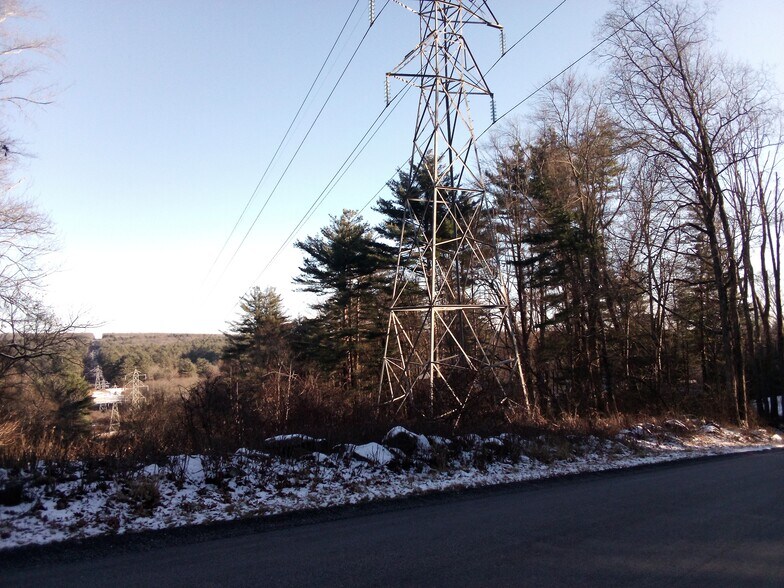 234 Wickaboag Valley Rd, West Brookfield, MA à vendre - Photo de l’immeuble – Image 2 sur 12