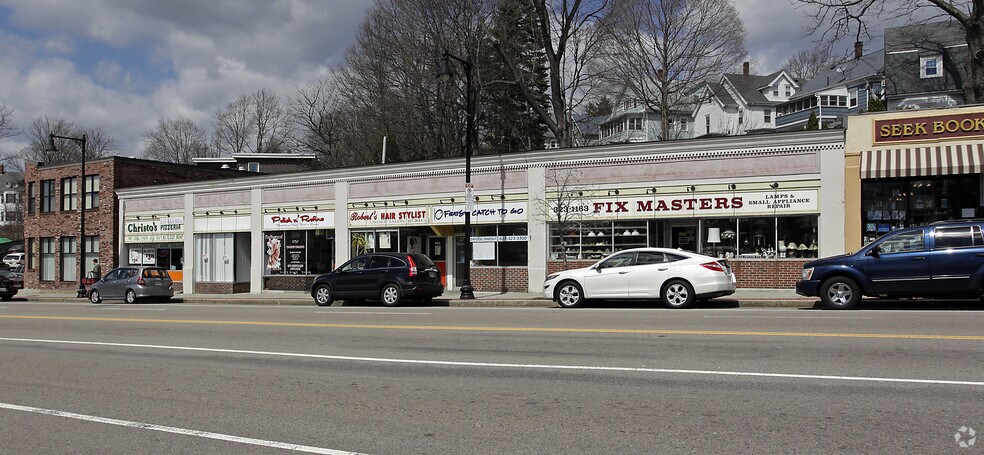 1749-1761 Centre St, West Roxbury, MA à louer - Photo de l’immeuble – Image 2 sur 2