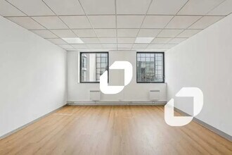 51-55 Rue Hoche, Ivry-sur-Seine à louer Photo intérieure– Image 1 sur 2