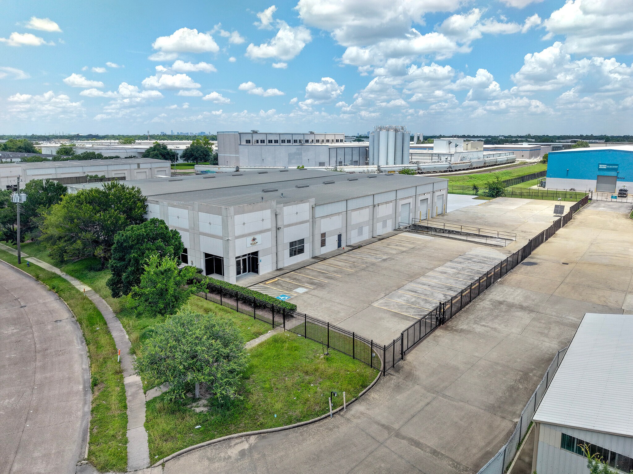 7425 Major St, Houston, TX à louer Aérien– Image 1 sur 16