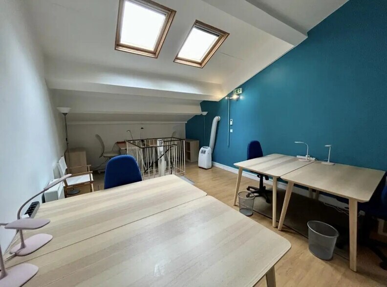 Bureau dans Paris à louer - Photo de l’immeuble – Image 2 sur 7