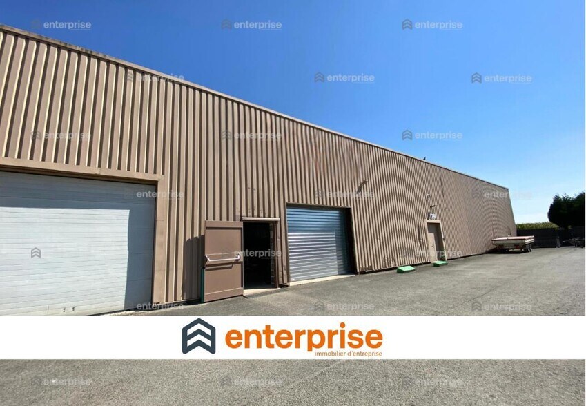 Local d’activités dans Compiègne à louer - Photo de l’immeuble – Image 1 sur 1