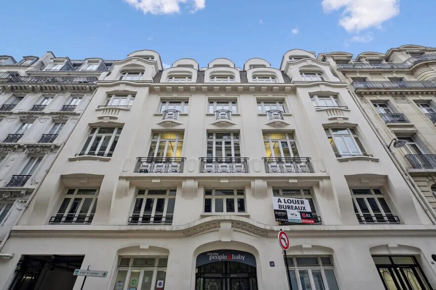 14 Rue Cambacérès, Paris à louer - Photo de l’immeuble – Image 1 sur 11