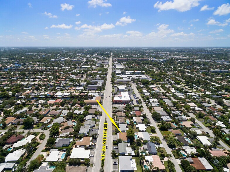 1933 NE 26th Dr, Wilton Manors, FL à vendre - Photo de l’immeuble – Image 2 sur 16
