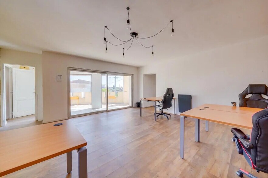 Bureau dans Talence à louer - Photo de l’immeuble – Image 1 sur 11