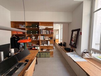 Plus de détails pour 38 Rue Marguerite De Rochechouart, Paris - Bureau à louer