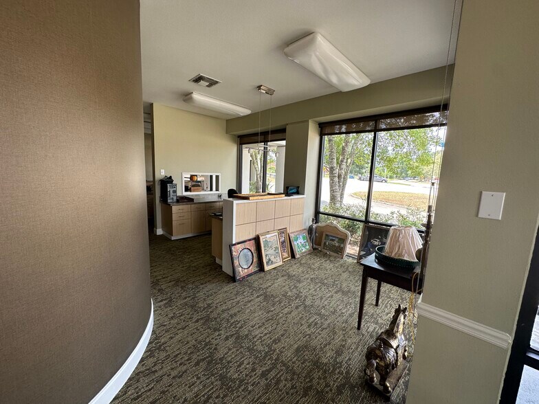 7414 Picardy Ave, Baton Rouge, LA à vendre - Photo de l’immeuble – Image 3 sur 15