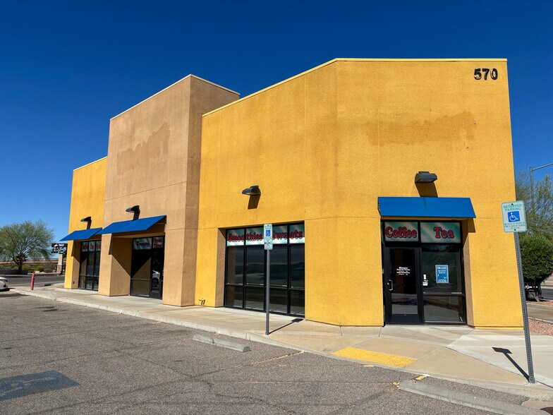 550-570 W Pioneer Blvd, Mesquite, NV à louer - Photo de l’immeuble – Image 3 sur 10