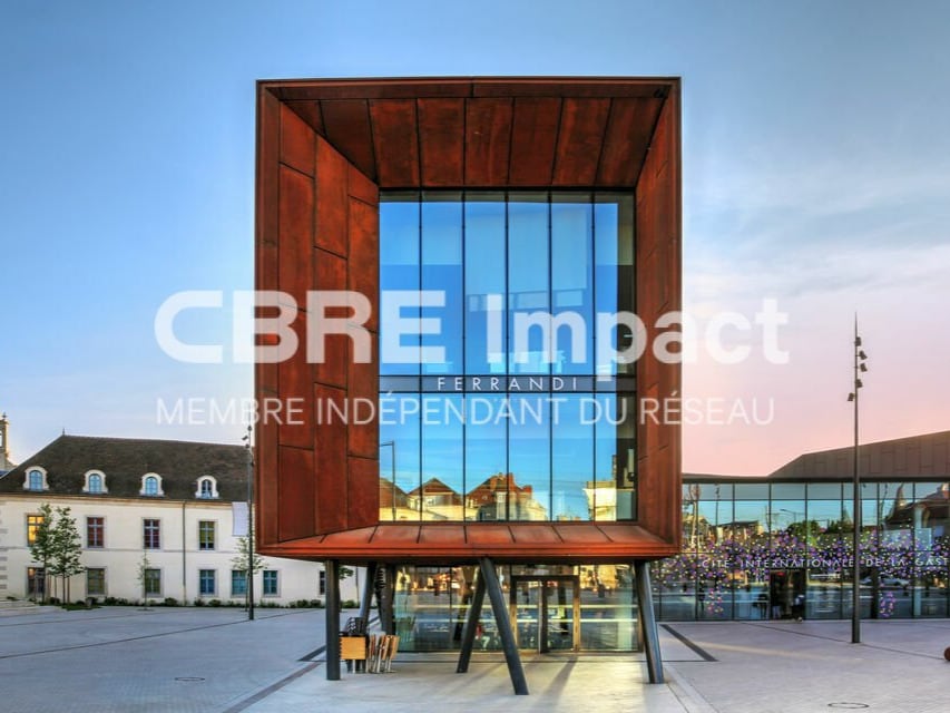 Local commercial dans Dijon à vendre Photo de l’immeuble– Image 1 sur 4