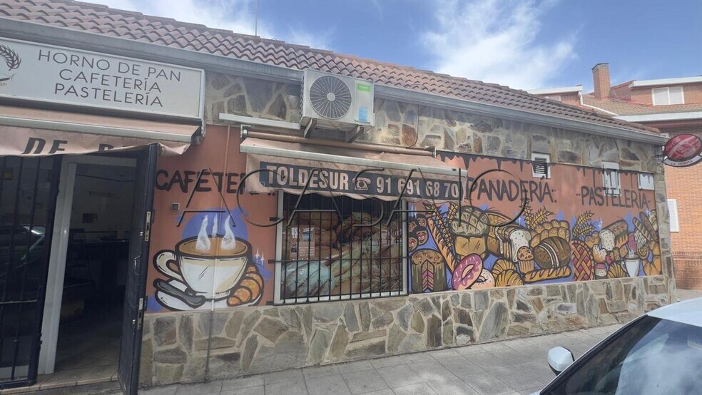 Local commercial dans San Martín de la Vega, Madrid à louer - Photo de l’immeuble – Image 3 sur 5