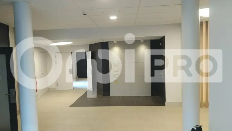 Bureau dans Reims à louer - Photo intérieure – Image 2 sur 2