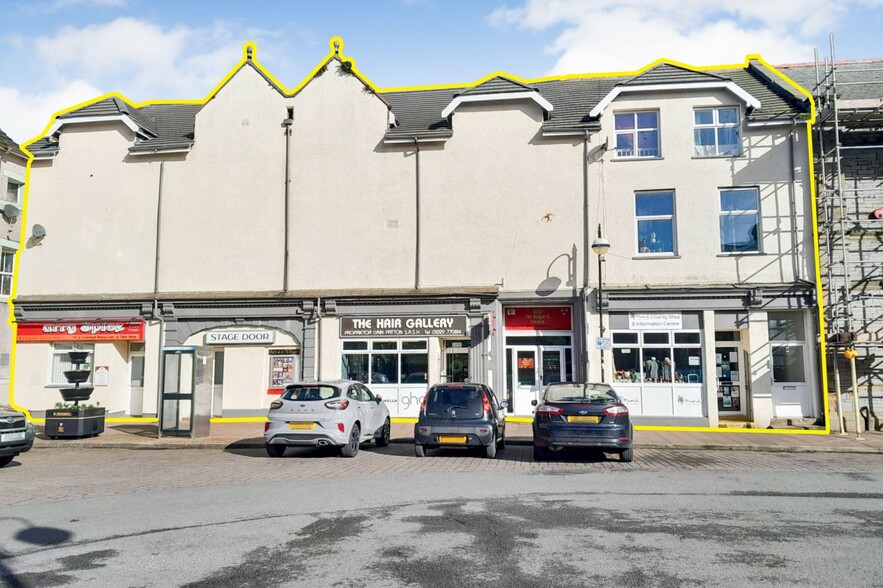 2-3 Market Sq, Millom à vendre - Photo de l’immeuble – Image 1 sur 1