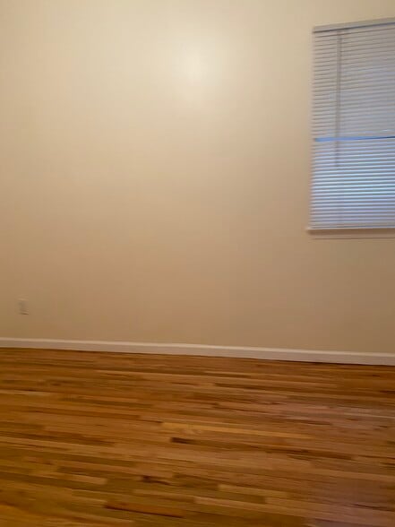 2000 Kings Hwy, Brooklyn, NY à louer - Photo de l’immeuble – Image 2 sur 29