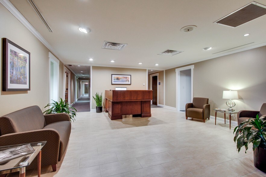 5115 Maryland Way, Brentwood, TN à louer - Photo intérieure – Image 3 sur 12