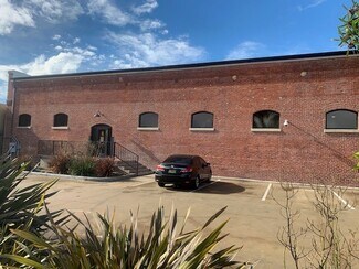 Plus de détails pour 2406 S Main St, Santa Ana, CA - Industriel/Logistique à louer
