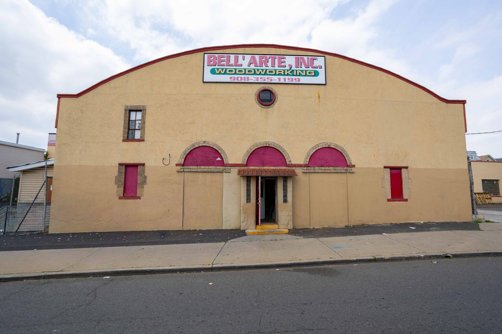 10-24 W Mravlag Pl, Elizabeth, NJ à vendre Photo de l’immeuble– Image 1 sur 18