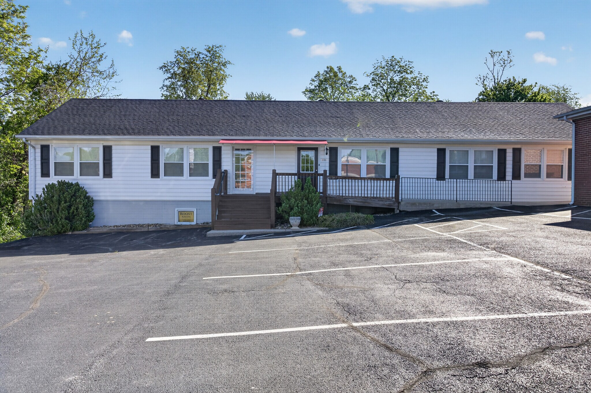 114 Lexington Tpke, Amherst, VA à louer Photo principale– Image 1 sur 37