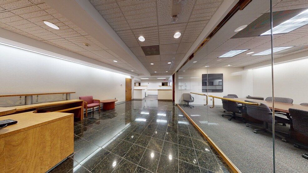 22 Waterville Rd, Avon, CT à louer - Numérisation 3D Matterport – Image 2 sur 9