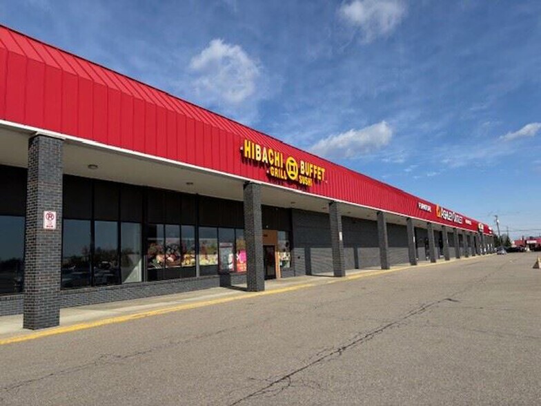 920-966 N West Ave, Jackson, MI à louer - Photo de l’immeuble – Image 1 sur 15