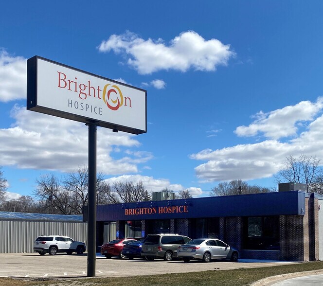 1233 W Hwy 60, Faribault, MN à vendre - Photo principale – Image 1 sur 3
