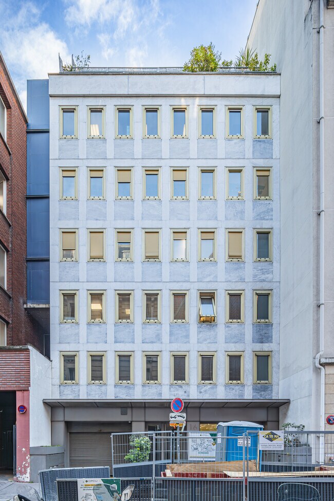 Plus de détails pour 16 Rue Médéric, Paris - Bureau à louer